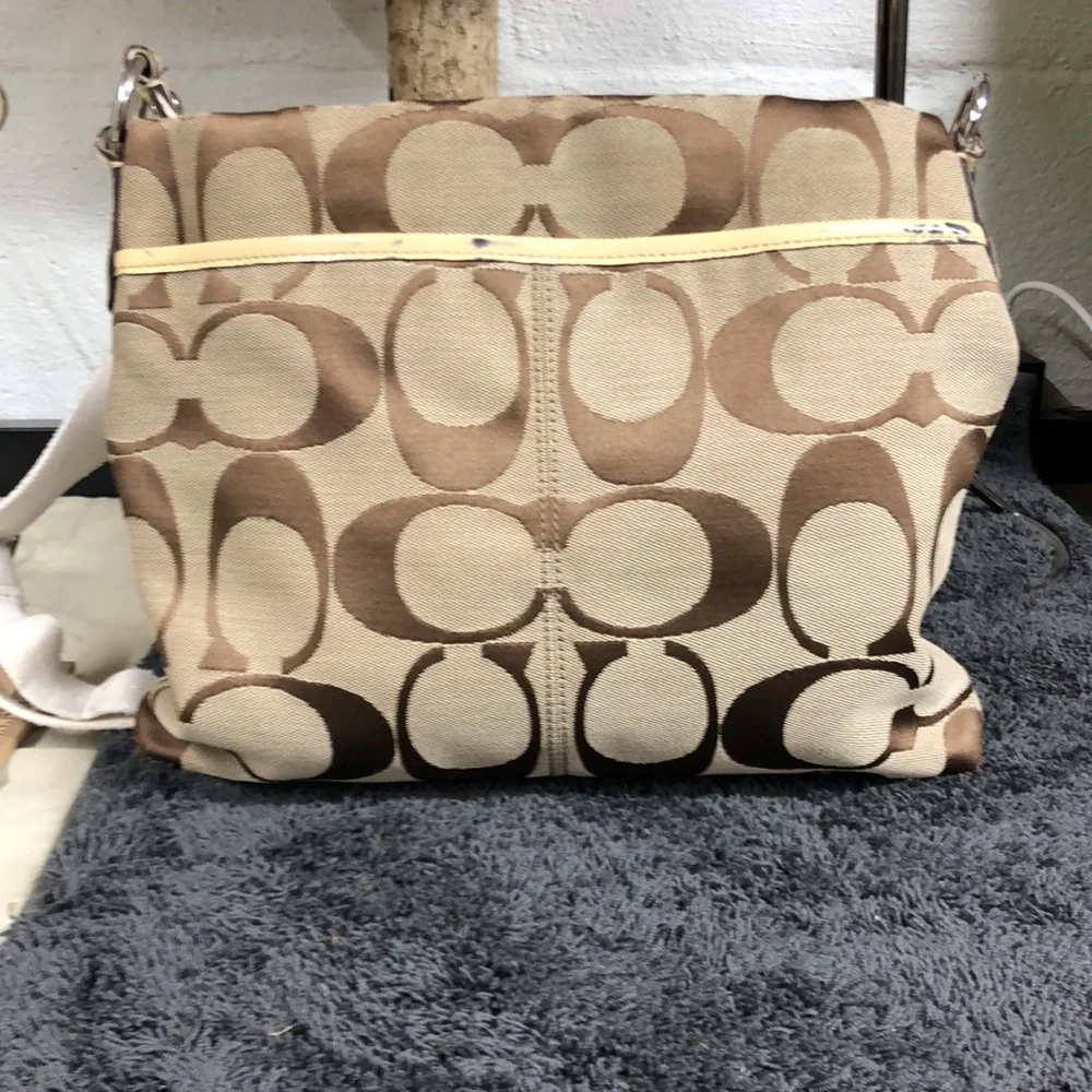Coach‎ signature purse brown canvas
